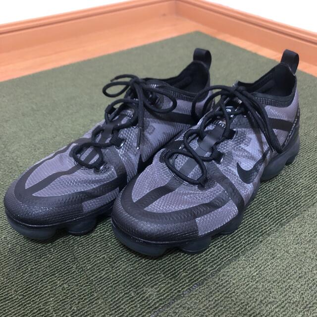 NIKE(ナイキ)のNIKE vapormax  グレー　24.5cm メンズの靴/シューズ(スニーカー)の商品写真