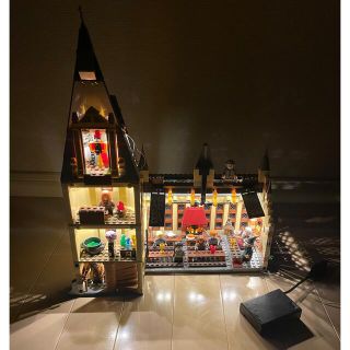 レゴ(Lego)の正規品　LEGO ハリーポッター　完成品　LED取り付け済み　レゴ(積み木/ブロック)