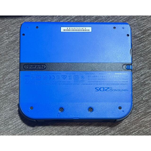 ニンテンドー2DS(ニンテンドー2DS)のニンテンドー2DS ブルー エンタメ/ホビーのゲームソフト/ゲーム機本体(携帯用ゲーム機本体)の商品写真