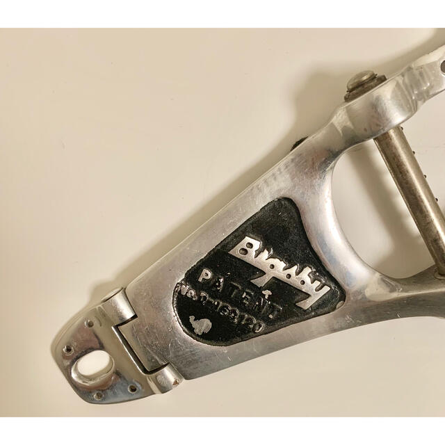 エクルベージュ ビグスビー Bigsby B7 ? セミアコに付けていました。 通販 Bigsby B7B Black ビグスビー