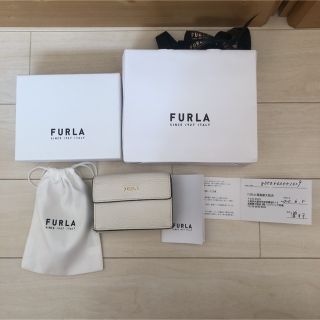 フルラ(Furla)のFURLA 三つ折り財布　小銭付き　White(財布)