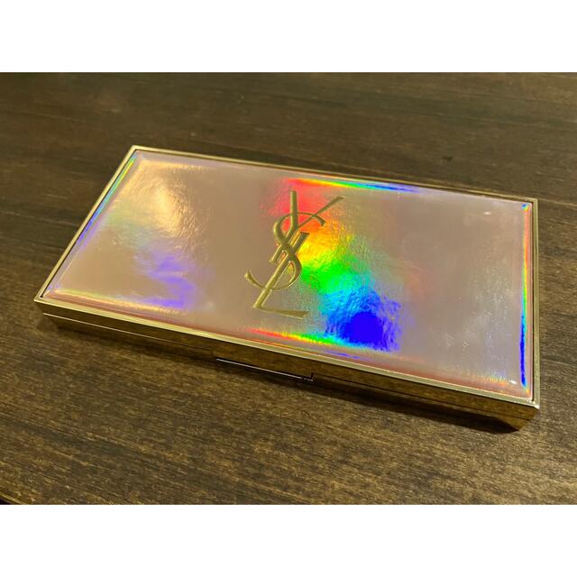 Yves Saint Laurent Beaute(イヴサンローランボーテ)のメイクパレット　シマーラッシュ コスメ/美容のベースメイク/化粧品(アイシャドウ)の商品写真