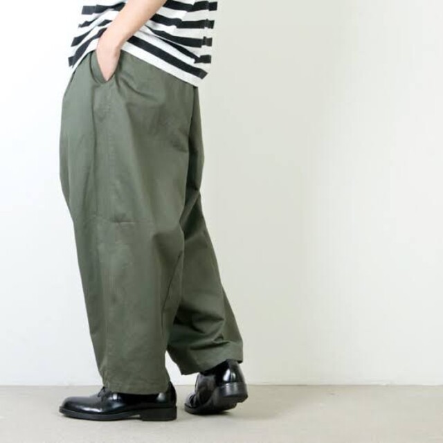 is-nessイズネス バルーンイージーパンツ BALLOON EZ PANTS