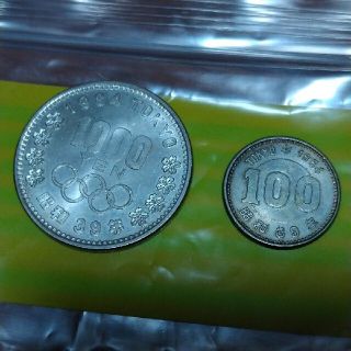 専用‼️記念硬貨　1000円   100円　各1枚(貨幣)