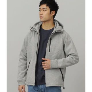 ビームス(BEAMS)の【BEAMS HEART美品】定価9000円　グレー防風パーカー(パーカー)