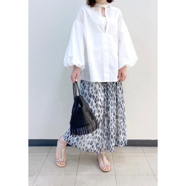 Theory luxe 21ss 水彩タッチフレアスカート-