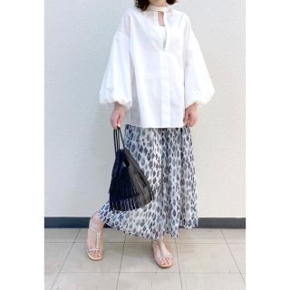 セオリーリュクス(Theory luxe)のTheory luxe 21ss 水彩タッチフレアスカート(ロングスカート)