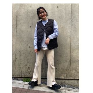 マメ(mame)の⭐️mame UNIQLO 3Dリブフロントスリットパンツ⭐️Sサイズ(カジュアルパンツ)