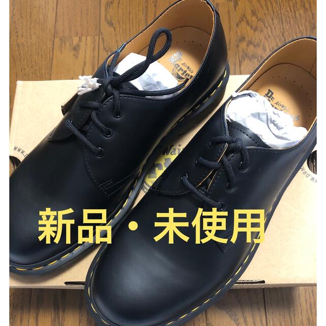 Dr.Martens(ドクターマーチン)の【新品・未使用】Dr.Martins ドクターマーチン　革靴 メンズの靴/シューズ(ブーツ)の商品写真