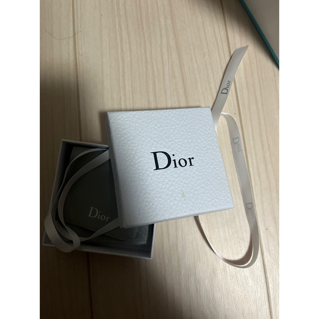 Dior(ディオール)のディオール　ピアス　新品未使用　 レディースのアクセサリー(ピアス)の商品写真