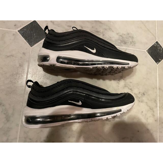 NIKE(ナイキ)のNIKE AIR MAX 97 黒　スニーカー レディースの靴/シューズ(スニーカー)の商品写真