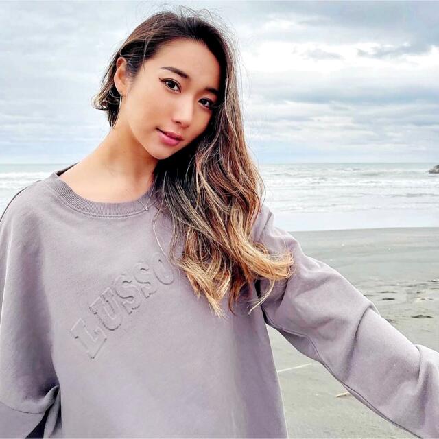 THE NORTH FACE(ザノースフェイス)の春コーデ☆LUSSO SURF エンボスロゴ　セーター　スウェット　フリーサイズ メンズのトップス(スウェット)の商品写真