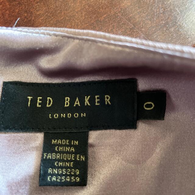 TED BAKER(テッドベイカー)のテッドベイカーの幾何学模様のような華やかワンピース破格❗️ レディースのワンピース(ひざ丈ワンピース)の商品写真