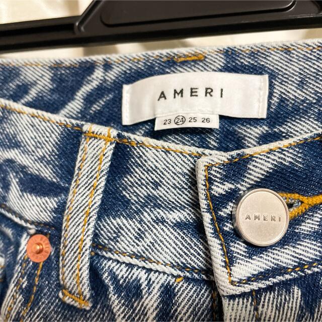 Ameri VINTAGE(アメリヴィンテージ)のCRASH SLIM STRAIGHT DENIM  24inch レディースのパンツ(デニム/ジーンズ)の商品写真