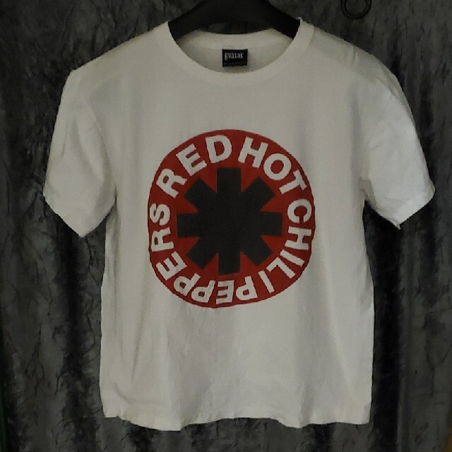 RED HOT Chili Peppers Tシャツ