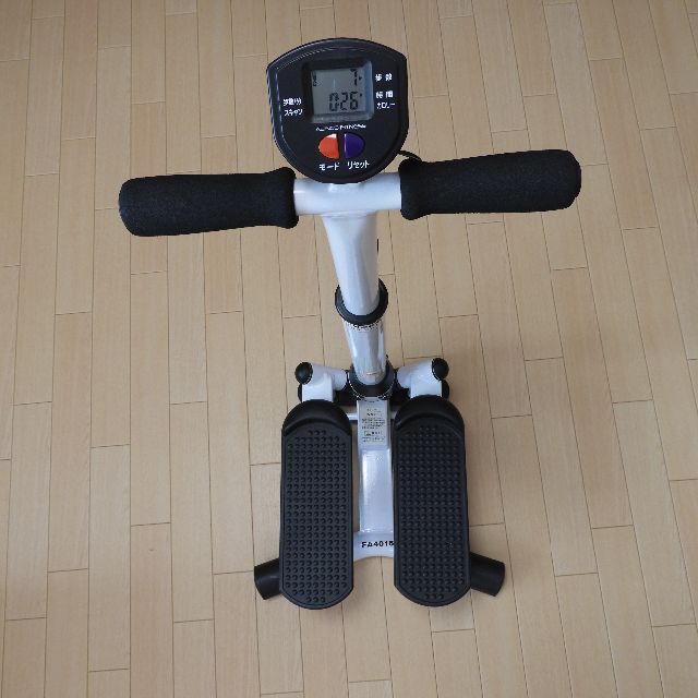 アルインコFA4016ハンドル付ステルパー スポーツ/アウトドアのトレーニング/エクササイズ(トレーニング用品)の商品写真