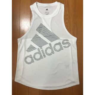 アディダス(adidas)のadidasタンクトップ(タンクトップ)