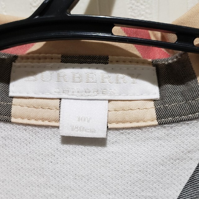 BURBERRY(バーバリー)のBURBERRY　ポロシャツ キッズ/ベビー/マタニティのキッズ服女の子用(90cm~)(Tシャツ/カットソー)の商品写真