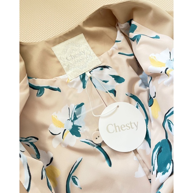 Chesty(チェスティ)の新品未使用Chesty♡ フラワーライナーロングコート レディースのジャケット/アウター(ロングコート)の商品写真