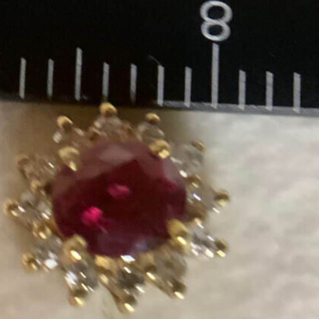 K18 赤が美しいルビー＆ダイヤモンドピアス レディースのアクセサリー(ピアス)の商品写真
