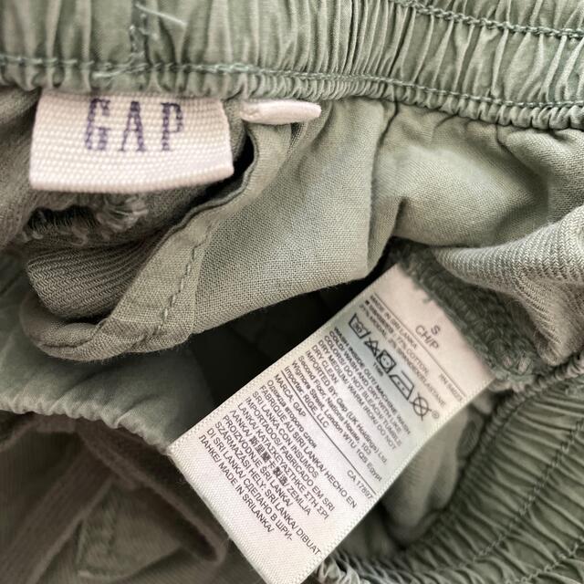 GAP(ギャップ)のGAP カーキ　パンツ　Sサイズ レディースのパンツ(カジュアルパンツ)の商品写真