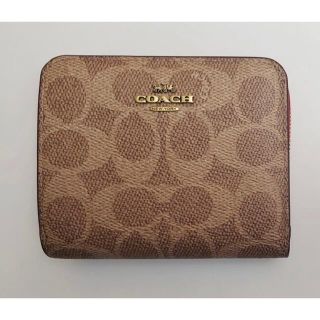 コーチ(COACH)のCOACH 二つ折り　財布　内側　赤　新品　ウォレット　シグネチャー(財布)