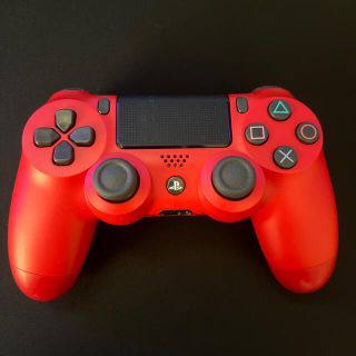 プレイステーション4(PlayStation4)の【純正品】PS4 コントローラー Dualshock4 マグマ・レッド(家庭用ゲーム機本体)