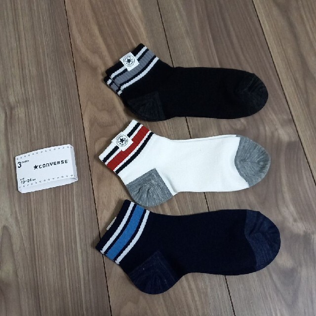 爆買い! 新品未使用⭐︎コンバース⭐︎ キッズ用靴下 19〜24㎝ mandhucollege.edu.mv