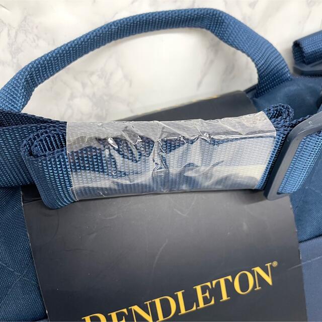 PENDLETON(ペンドルトン)のPENDLETON ペンドルトン アウトドア レジャーシート ネイビー スポーツ/アウトドアのアウトドア(その他)の商品写真