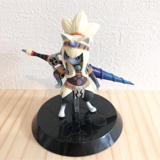 カプコン(CAPCOM)の＊美品＊モンハン　アイルーフィギュア　キリン(ゲームキャラクター)