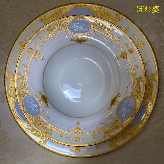 MEISSEN(マイセン)の【ミントン／稀少】カメオ トロフィー グレイ 深皿／パテ・シュール・パテ インテリア/住まい/日用品のキッチン/食器(食器)の商品写真