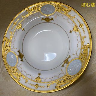 マイセン(MEISSEN)の【ミントン／稀少】カメオ トロフィー グレイ 深皿／パテ・シュール・パテ(食器)