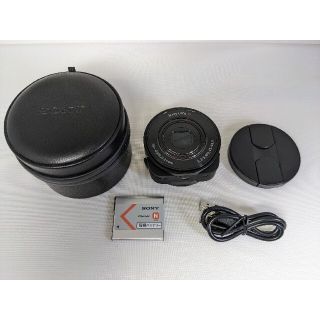 ソニー(SONY)のSONY Cyber-shot DSC-QX10 ブラック 本体+ケース(コンパクトデジタルカメラ)