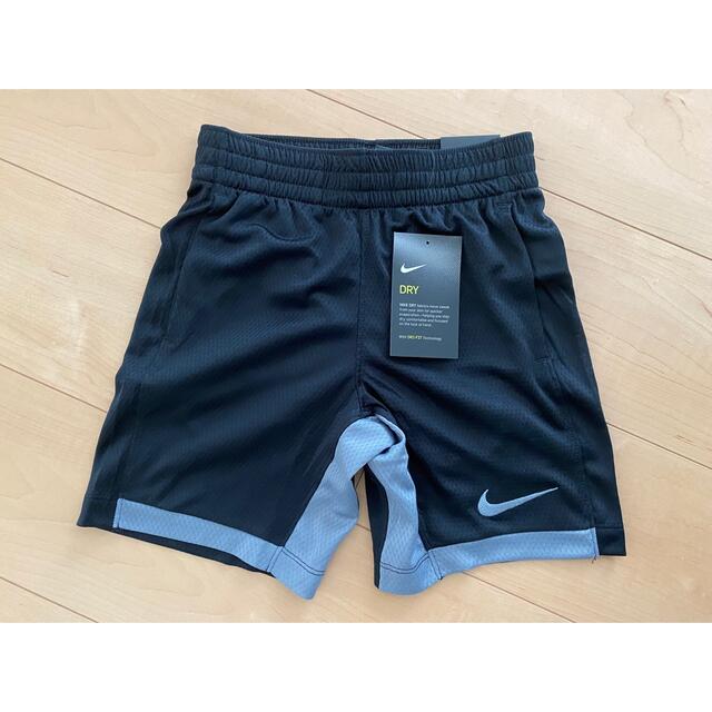 NIKE(ナイキ)の  NIKE ジュニア ドライフィット 短パン　130 キッズ/ベビー/マタニティのキッズ服男の子用(90cm~)(パンツ/スパッツ)の商品写真