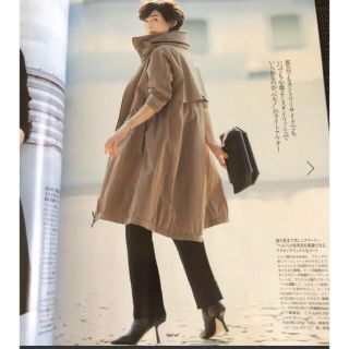 お値下げ!ほぼ新品!雑誌掲載、完売!ヘルノ ラミナー スプリングコート