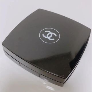 シャネル(CHANEL)のCHANEL プードゥルルミエール　10  アイヴォリーゴールド(フェイスカラー)