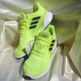 アディダス　adidas  蛍光イエロー　25cm