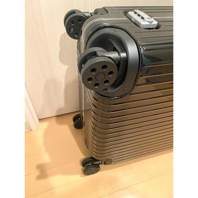 RIMOWA(リモワ)の リモワ RIMOWA スーツケース HYBRID Check-In L 84L メンズのバッグ(トラベルバッグ/スーツケース)の商品写真
