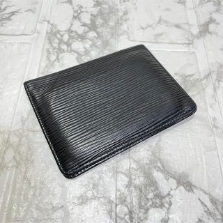 ルイヴィトン(LOUIS VUITTON)の綺麗✨正規品✨ルイヴィトンエピ、カードケース、即日発送‼️(名刺入れ/定期入れ)