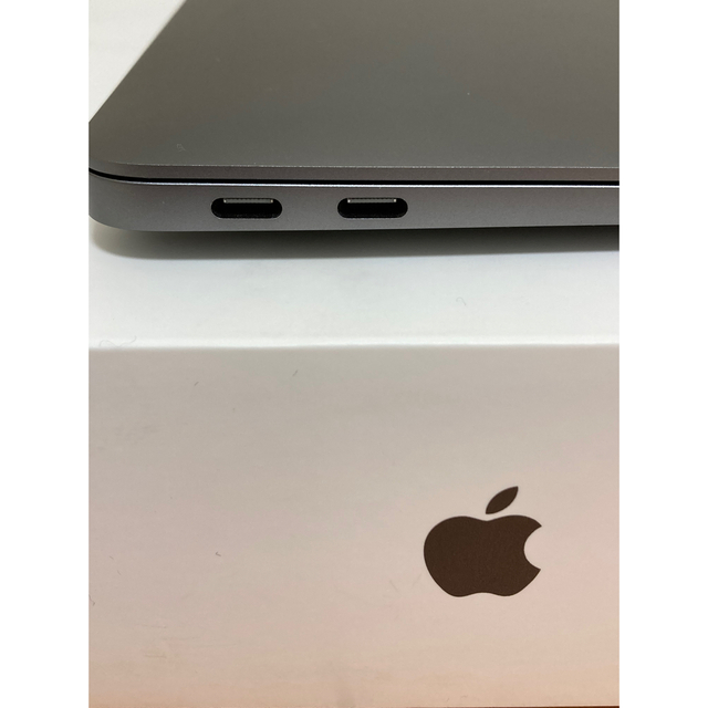 Apple(アップル)のMacBook Air（Retina,13インチ,2019）16GB／1TB スマホ/家電/カメラのPC/タブレット(ノートPC)の商品写真