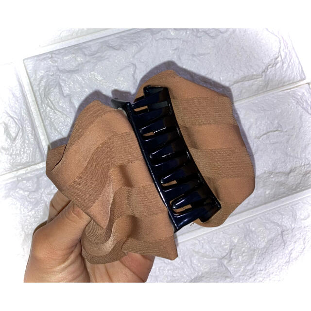 ヘアクリップ リボン バレッタ レディースのヘアアクセサリー(バレッタ/ヘアクリップ)の商品写真