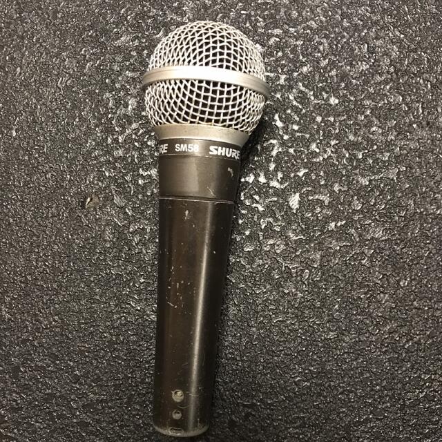 SHURE シュアー SM58 メキシコ製 ケーブル5m・新品のケース付き SHURE シュアー SM58 メキシコ製 ケーブル5m・新品のケース付き