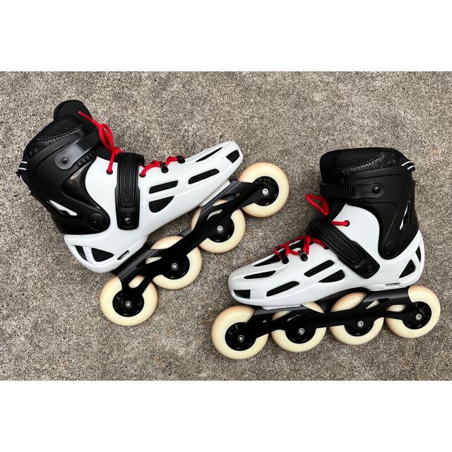 Rollerblade(ローラーブレード)のローラーブレード28.5cm MAXXUM 90 BLACK&WHITE スポーツ/アウトドアのスポーツ/アウトドア その他(その他)の商品写真