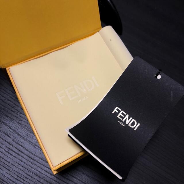 本日限定価格❗️FENDI - F チョーカー 本革 レア商品✴︎ 5