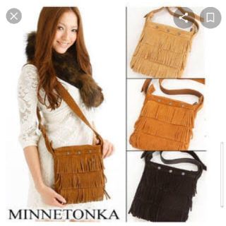 ミネトンカ(Minnetonka)のしてるこ様専用　　　　　　　MINNETONKA　フリンジショルダーバック(ショルダーバッグ)