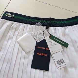 ラコステ(LACOSTE)の【新品】LACOSTE　プリーツスカート(ひざ丈スカート)