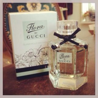 グッチ(Gucci)のGUCCI flora 香水50ml(香水(女性用))