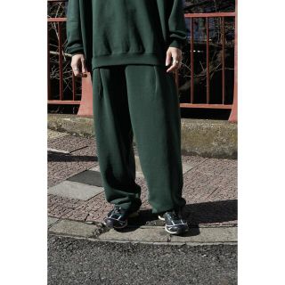 1LDK SELECT - UNIVERSAL PRODUCTS YAAH WIDE SWEAT PANTSの通販 by