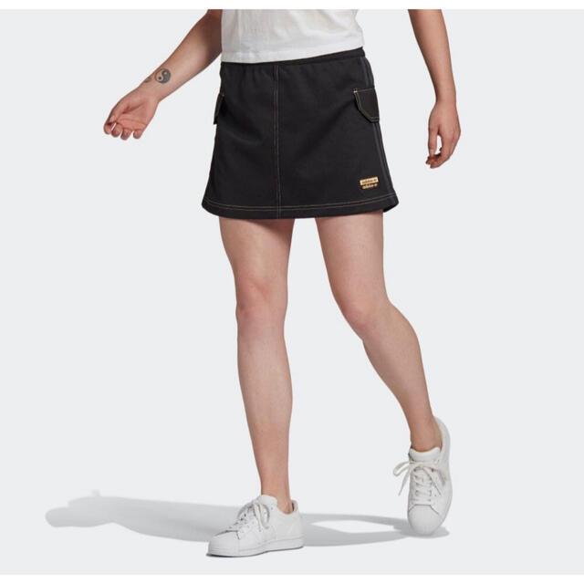 adidas(アディダス)の新品未使用アディダスミニスカート レディースのスカート(ミニスカート)の商品写真