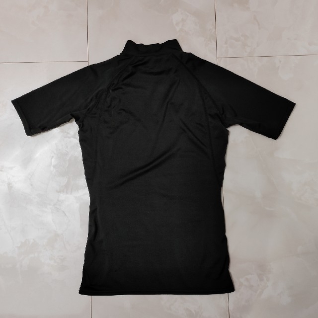 TIGORA(ティゴラ)のアンダーシャツ　 半袖　150cm スポーツ/アウトドアの野球(ウェア)の商品写真